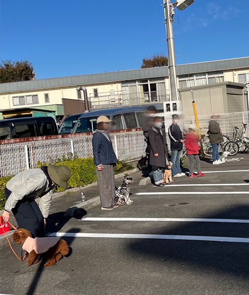 駐車場でのトレーニング風景3